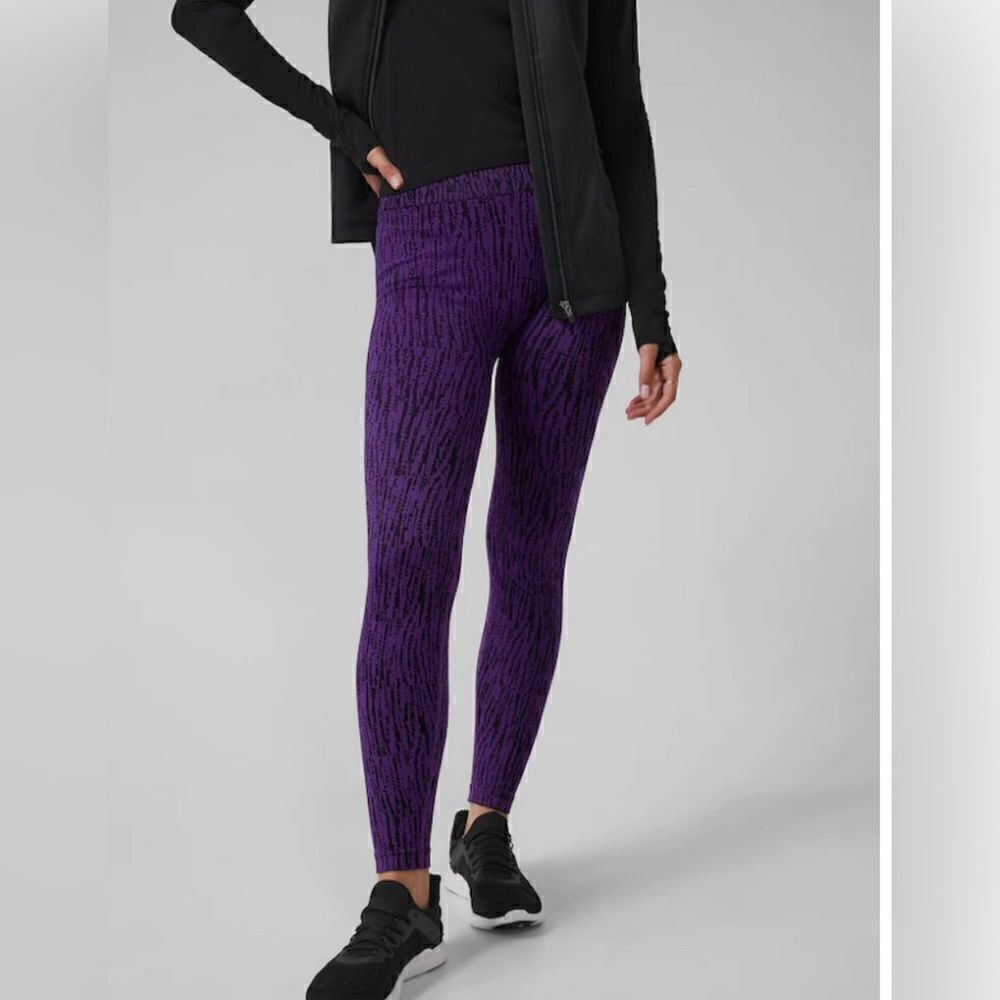 Athleta Flurry Elemental Tight 